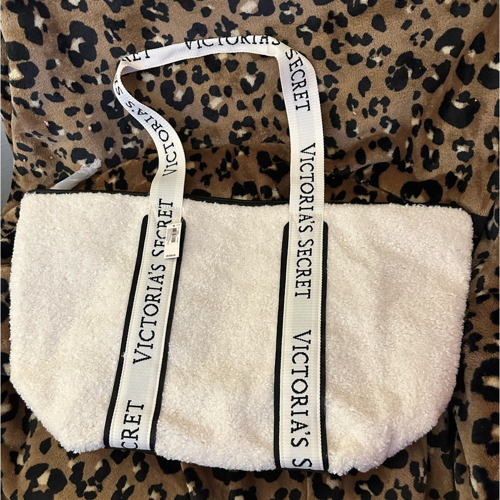 NWT- Victoria’s Secret Tote Bag